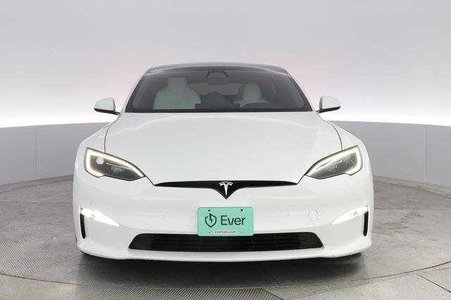 2023 Tesla Model S — photo 9 of 21