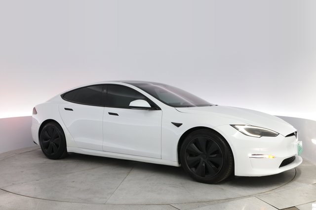 2023 Tesla Model S — photo 11 of 21