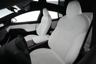 2023 Tesla Model S — photo 3 of 21
