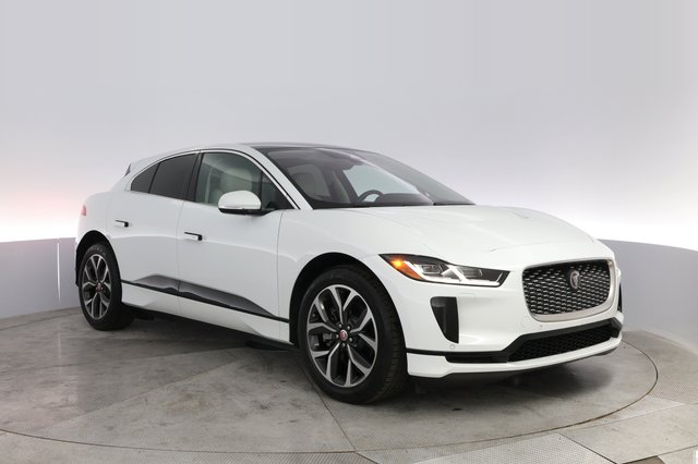 2023 Jaguar I-Pace — photo 10 of 24