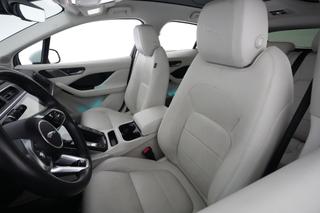 2023 Jaguar I-Pace — photo 3 of 24
