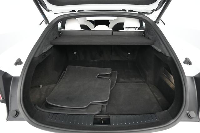 2022 Tesla Model S