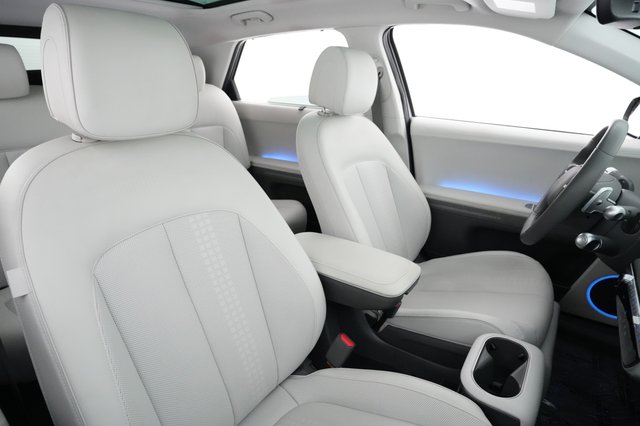 2023 Hyundai IONIQ 5 — photo 19 of 22