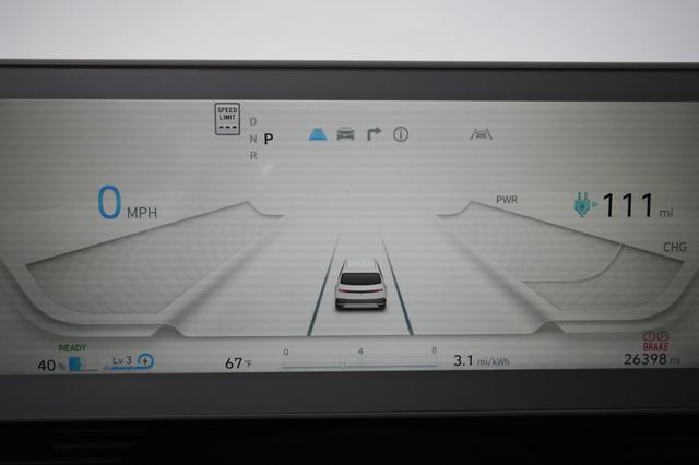 2023 Hyundai IONIQ 5 — photo 5 of 22