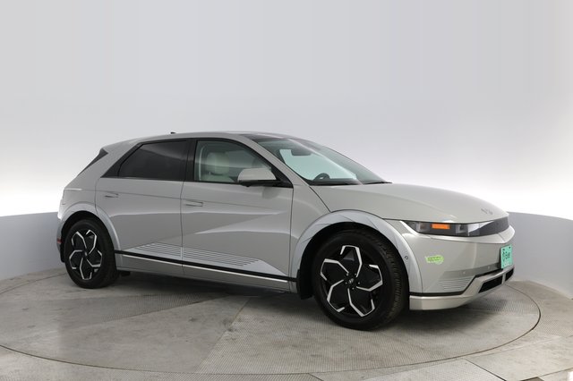 2023 Hyundai IONIQ 5 — photo 11 of 22