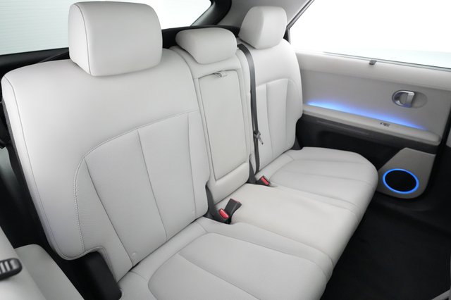 2023 Hyundai IONIQ 5 — photo 4 of 22