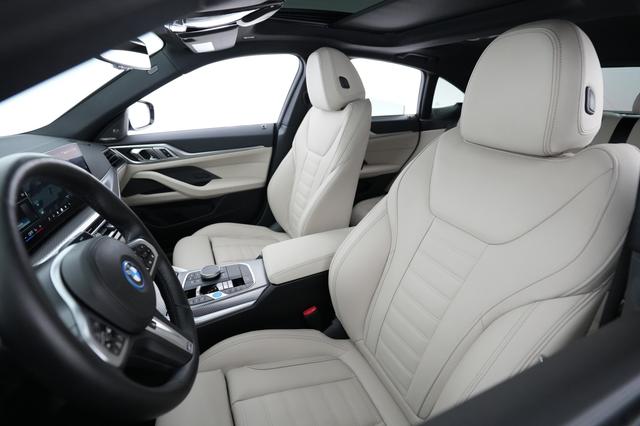 2024 BMW i4 — photo 3 of 20