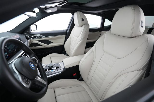 2024 BMW i4 — photo 3 of 20