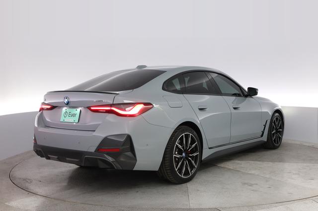 2024 BMW i4 — photo 2 of 20