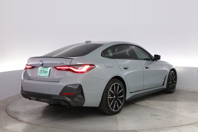 2024 BMW i4 — photo 2 of 20
