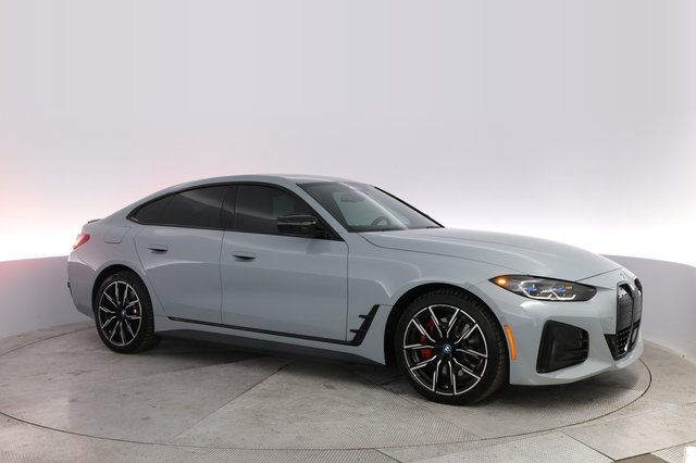 2024 BMW i4 — photo 11 of 20
