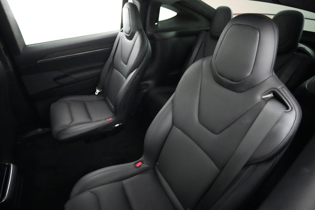 2022 Tesla Model X — photo 19 of 26