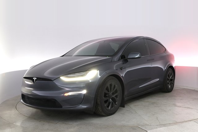 2022 Tesla Model X — VIN 7SAXCBE5XNF328818