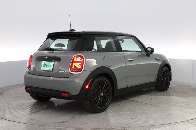 2023 MINI Cooper SE — photo 2 of 20