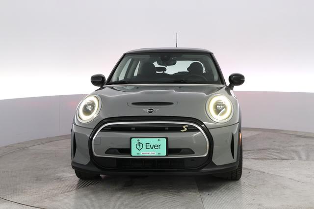 2023 MINI Cooper SE — photo 9 of 20