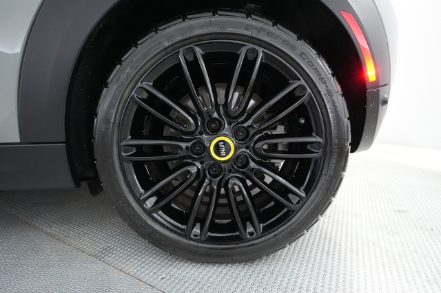 2023 MINI Cooper SE