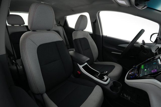 2019 Chevrolet Bolt EV — photo 18 of 20