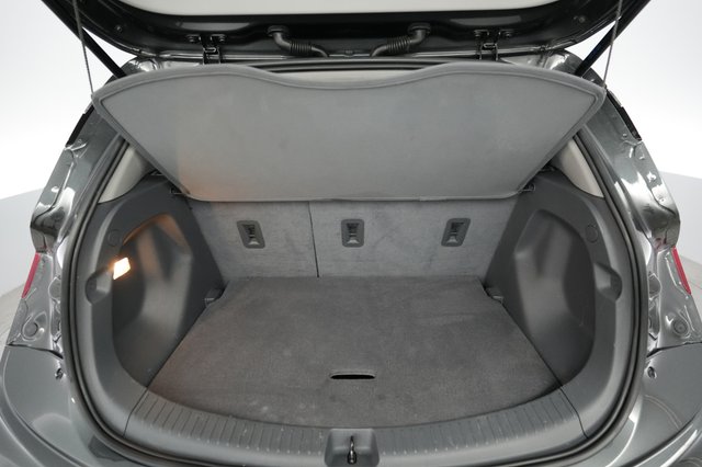 2019 Chevrolet Bolt EV — photo 6 of 20