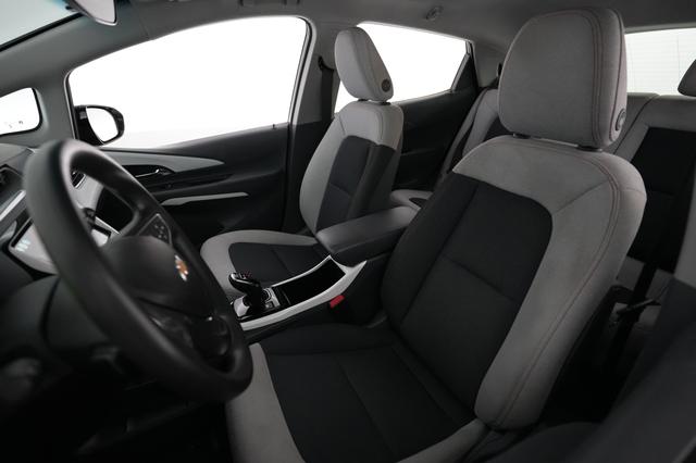 2019 Chevrolet Bolt EV — photo 3 of 20