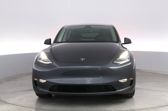 2021 Tesla Model Y — photo 9 of 19