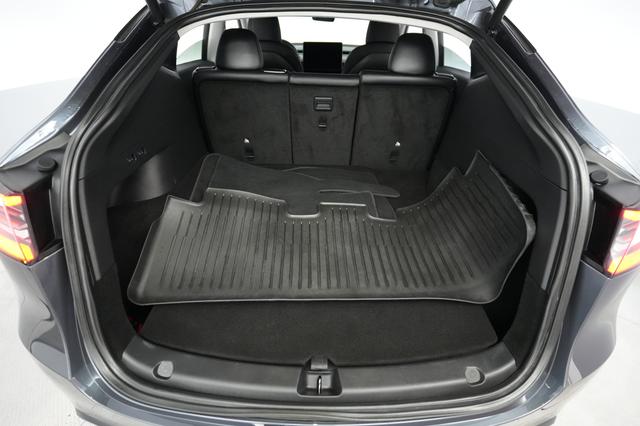 2021 Tesla Model Y — photo 6 of 19