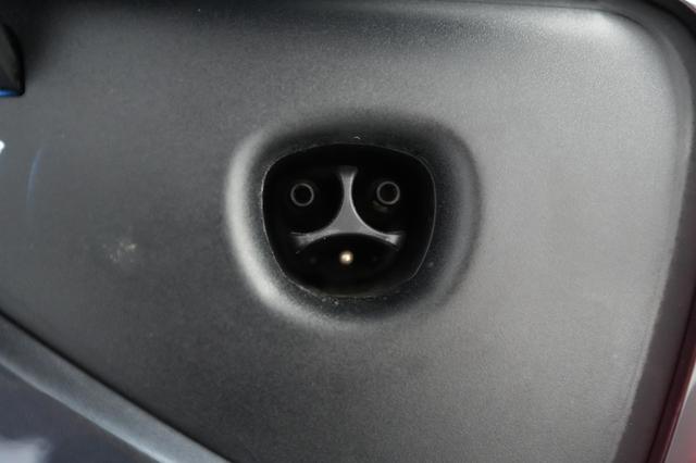 2021 Tesla Model Y — photo 8 of 19