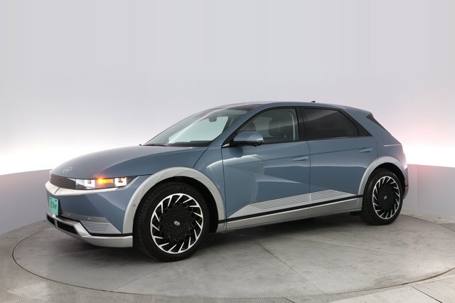 2023 Hyundai IONIQ 5 — photo 14 of 20