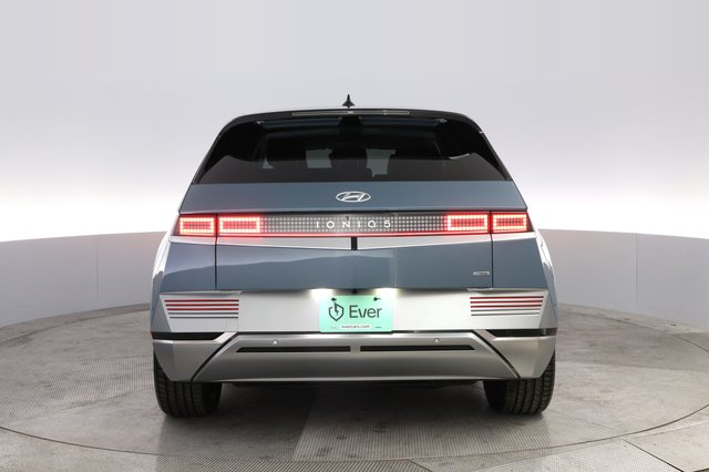 2023 Hyundai IONIQ 5 — photo 12 of 20