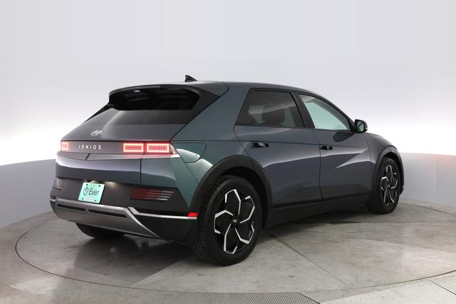 2023 Hyundai IONIQ 5 — photo 2 of 24