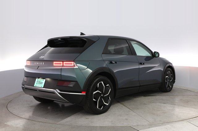 2023 Hyundai IONIQ 5 — photo 2 of 24