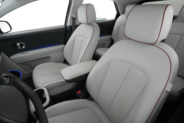 2023 Hyundai IONIQ 5 — photo 3 of 24