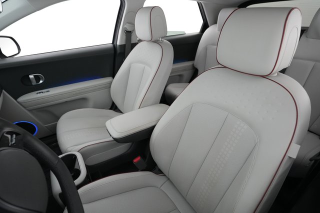 2023 Hyundai IONIQ 5 — photo 3 of 24
