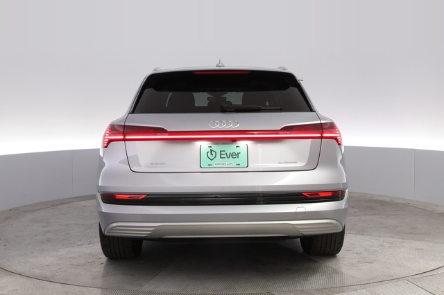 2023 Audi e-tron