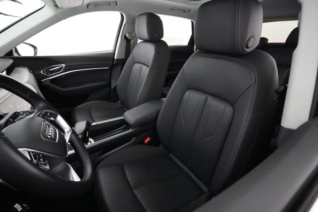 2023 Audi e-tron — photo 3 of 23