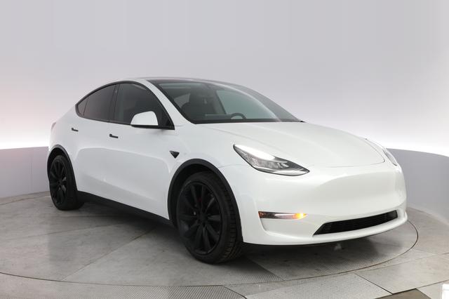 2021 Tesla Model Y — photo 10 of 24