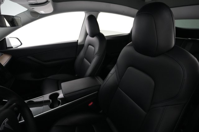 2021 Tesla Model Y — photo 3 of 24