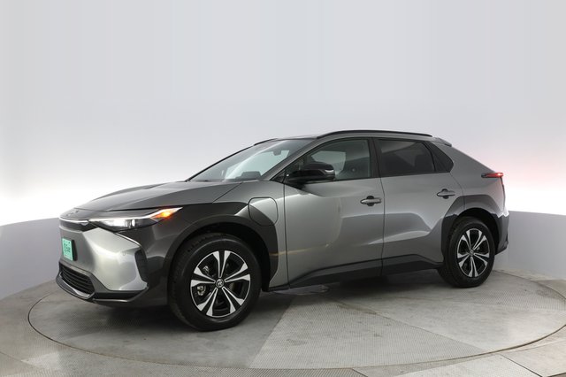 2024 Toyota bZ4X — photo 14 of 21