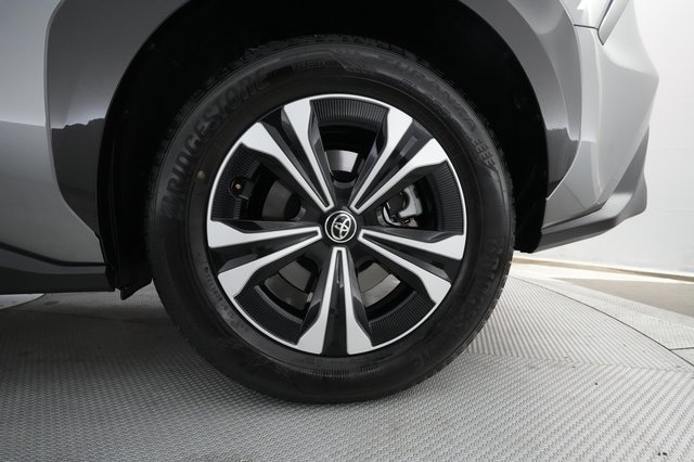 2024 Toyota bZ4X — photo 16 of 21