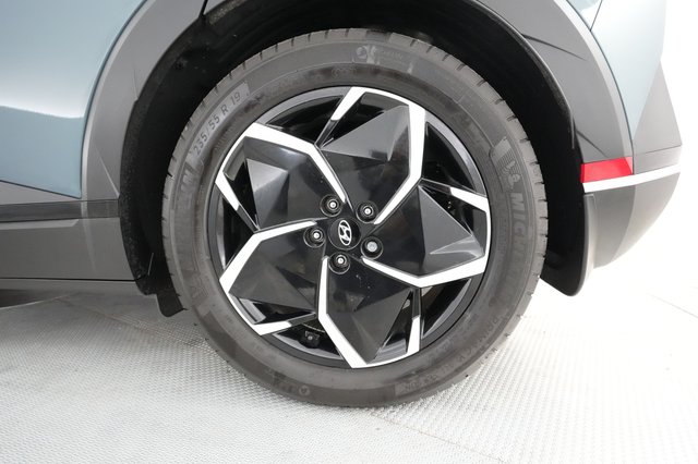 2023 Hyundai IONIQ 5 — photo 17 of 20