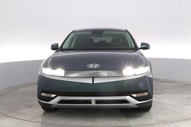 2023 Hyundai IONIQ 5 — photo 9 of 20