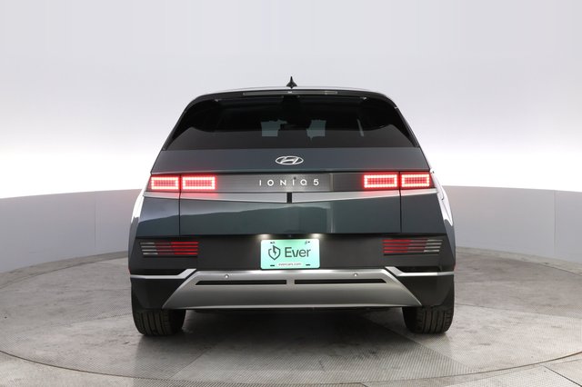2023 Hyundai IONIQ 5 — photo 12 of 24