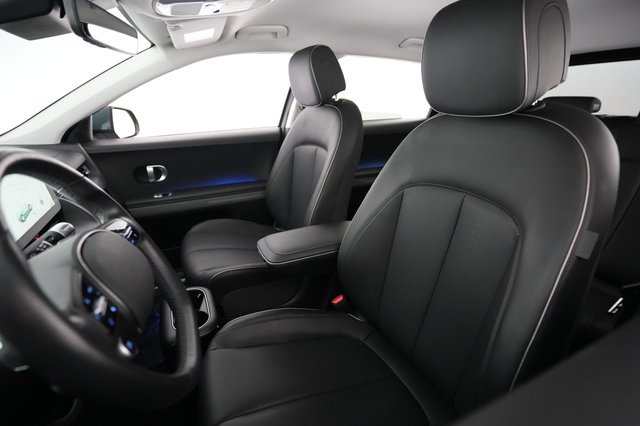 2023 Hyundai IONIQ 5 — photo 3 of 24