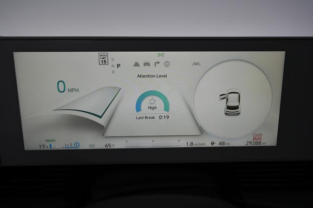 2022 Hyundai IONIQ 5 — photo 5 of 22
