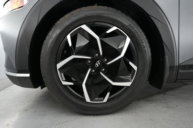 2022 Hyundai IONIQ 5 — photo 15 of 22