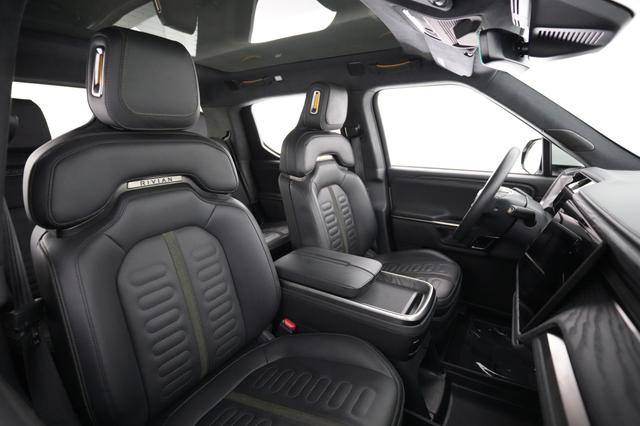 2022 Rivian R1T