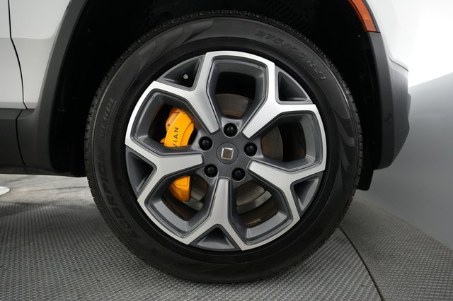 2022 Rivian R1T — photo 16 of 21