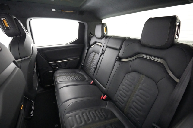 2022 Rivian R1T