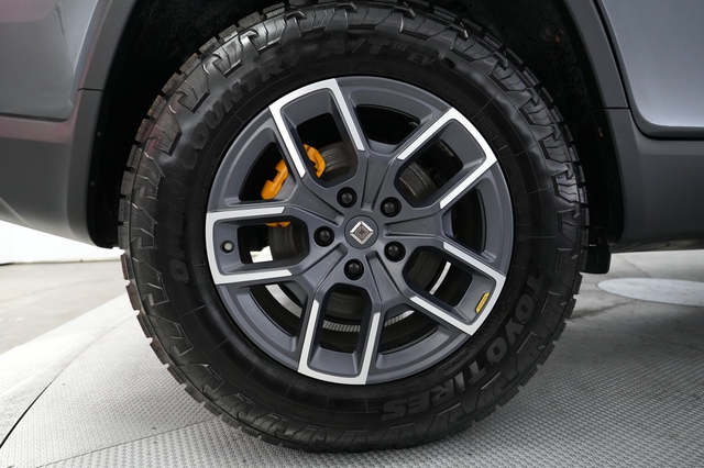 2023 Rivian R1T