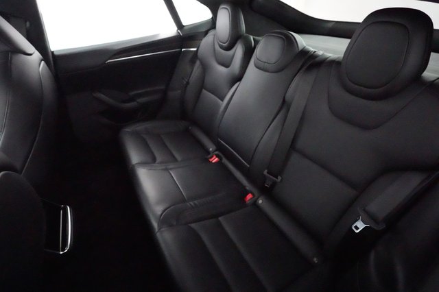 2023 Tesla Model S — photo 19 of 22