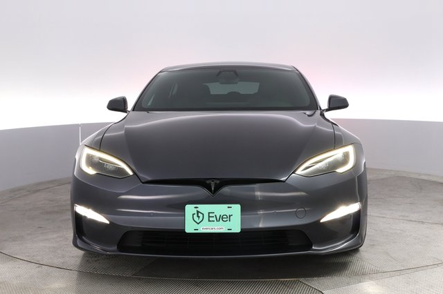 2023 Tesla Model S — photo 9 of 22